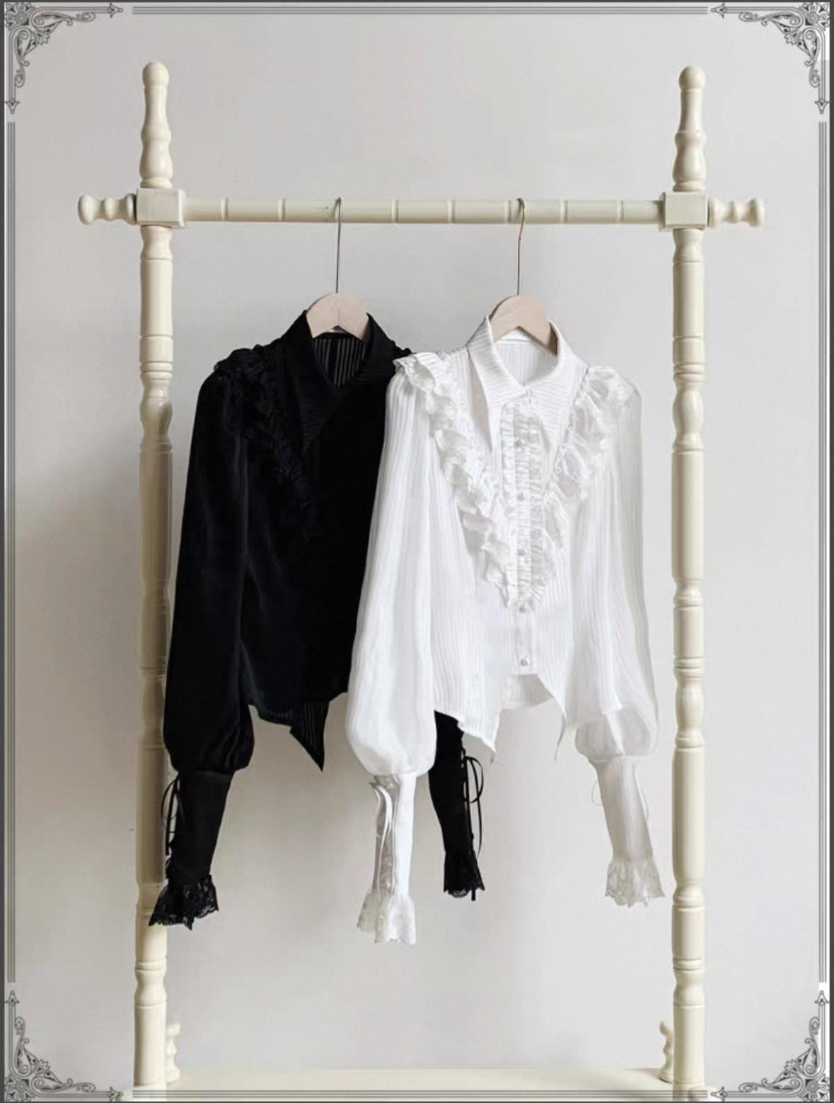 Charlotte Vintage-Style Lantern Sleeve Blouse